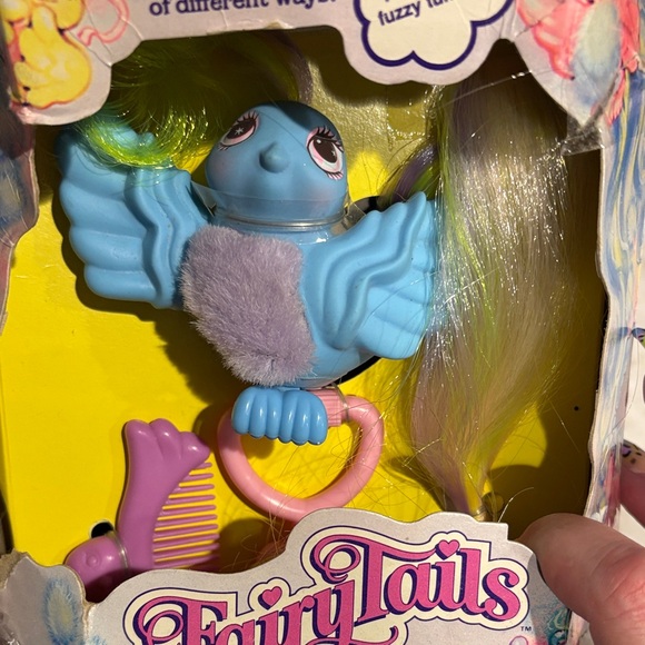 Hasbro Fairy Tails Fuzzy Tummies Blue and Yellow Toy - Picture 6 of 7